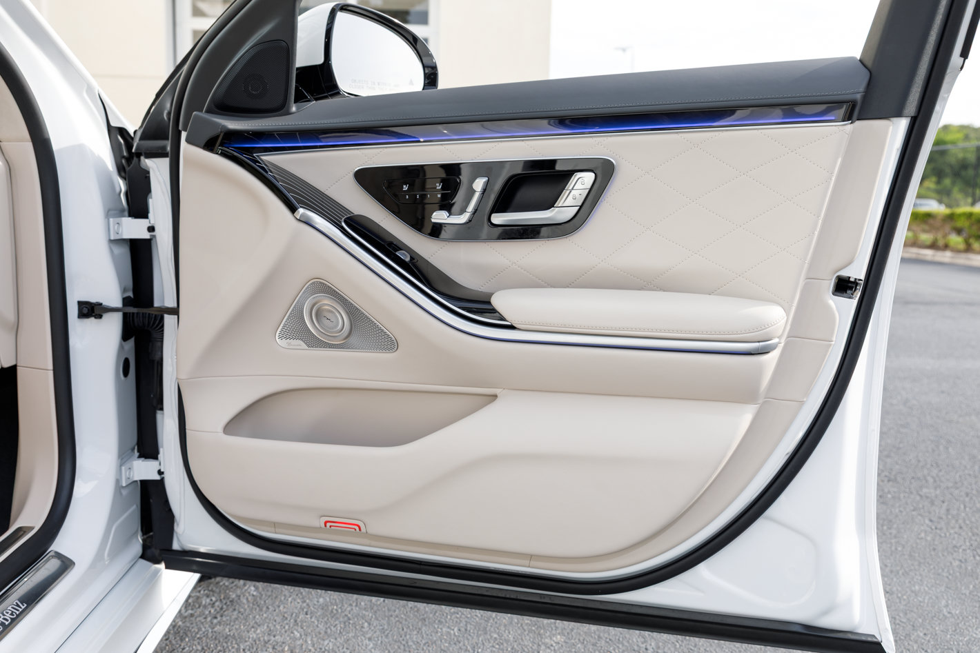 Used 2026 Mercedes-Benz S 580 4MATIC Sedan image 49