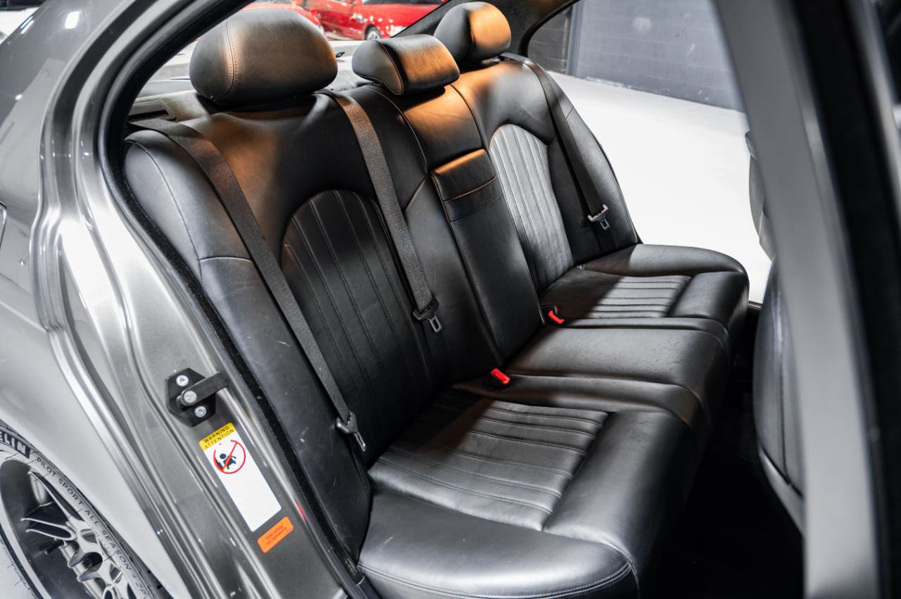 Used 2003 BMW M5 image 29