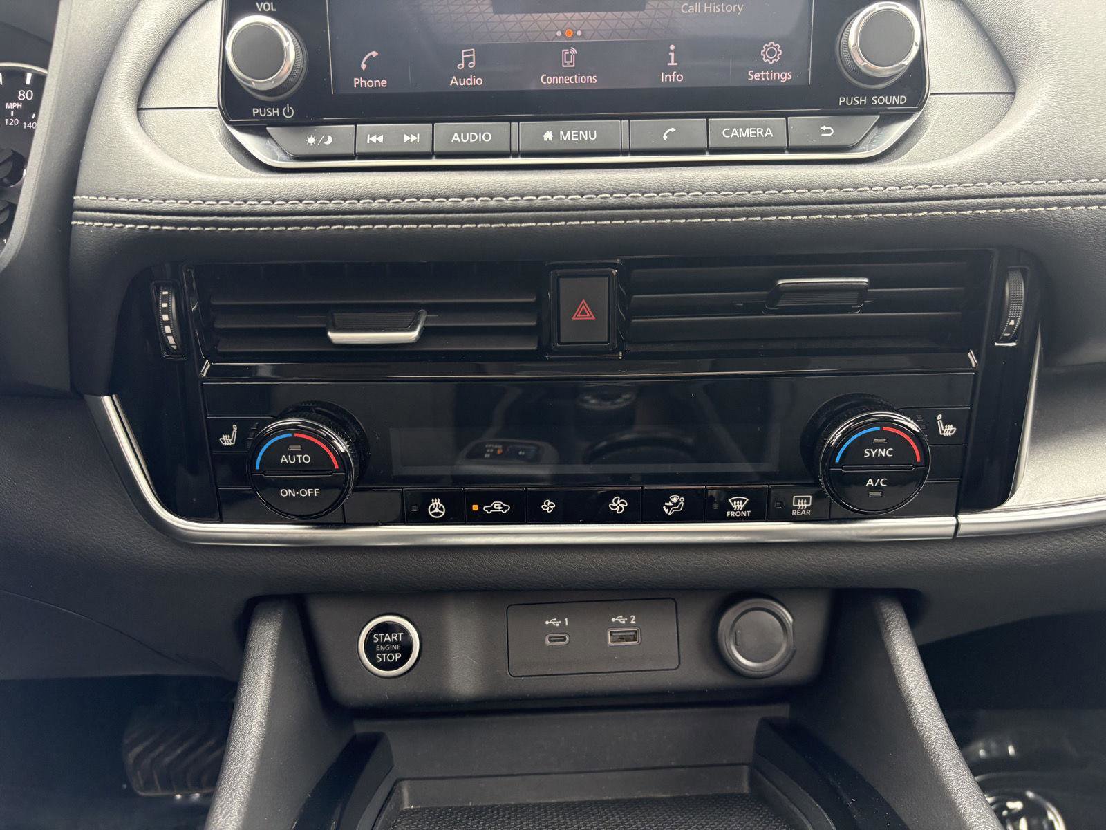 Used 2021 Nissan Rogue SV image 15
