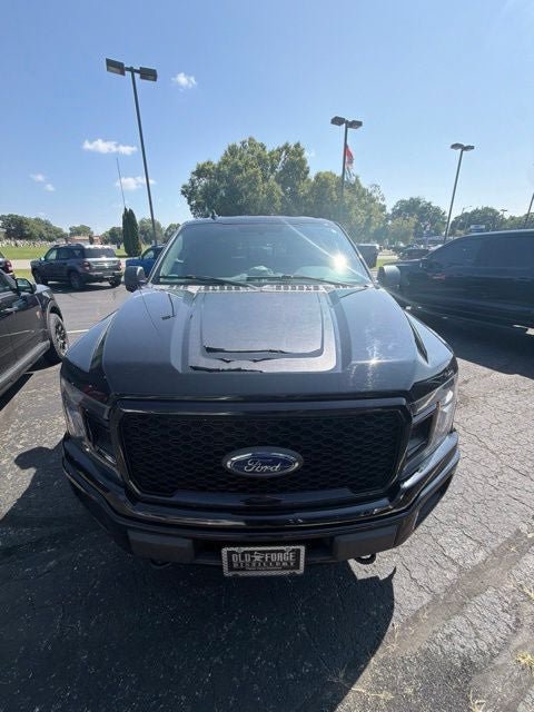 Used 2018 Ford F150 XLT w/ Equipment Group 302A Luxury AWD/4WD image 2