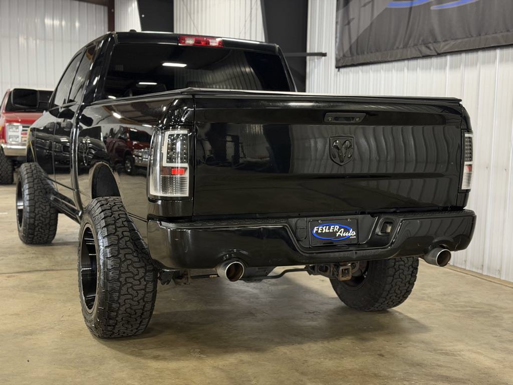 Used 2014 RAM 1500 Express AWD/4WD image 4