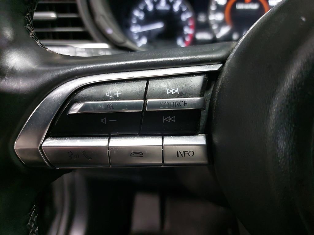 Used 2021 MAZDA CX-30 AWD 2.5 Turbo S image 17