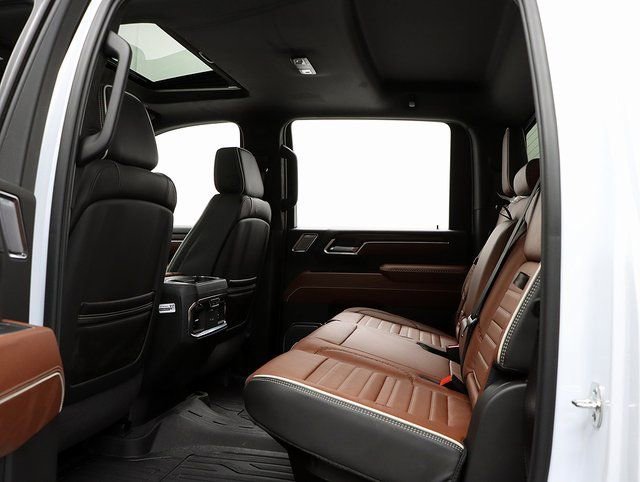 New 2026 GMC Sierra 2500 Denali Ultimate w/ Max Trailering Package image 14