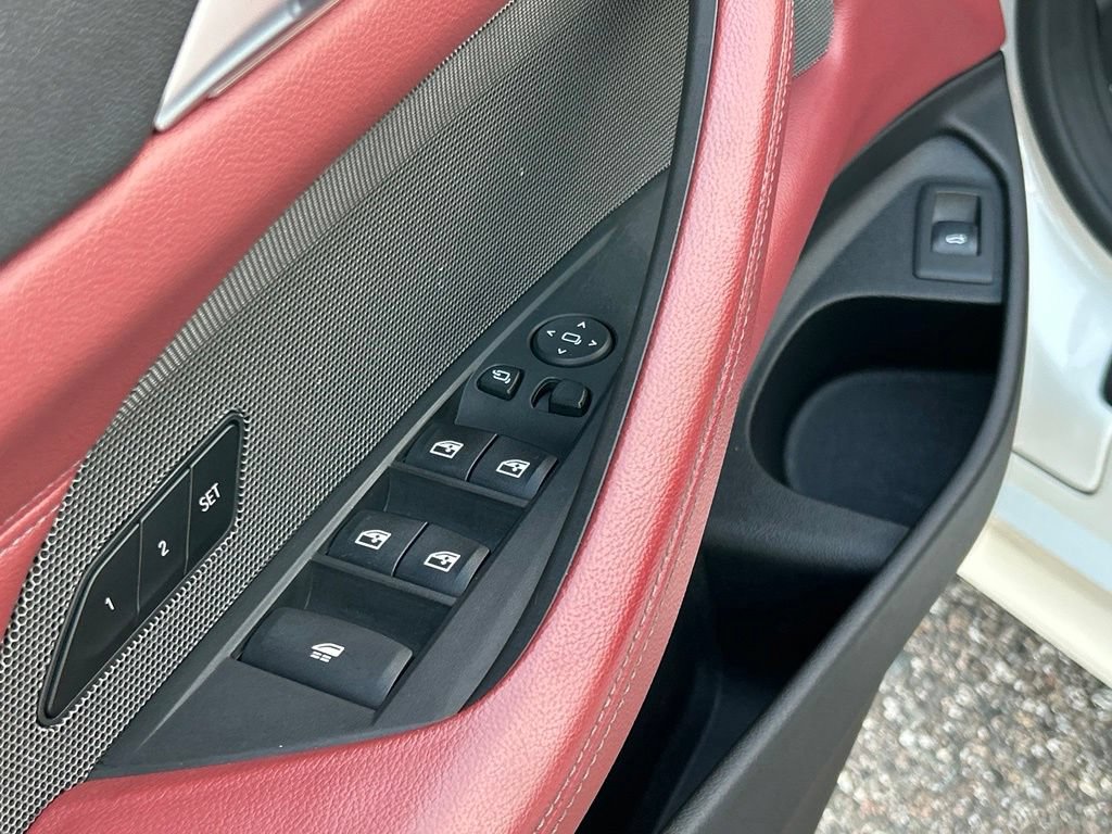 Used 2021 BMW 430i Convertible w/ M Sport Package RWD image 28