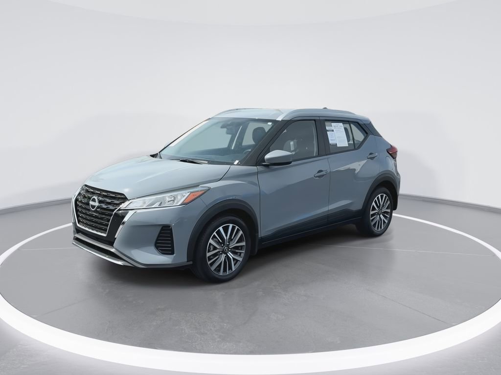 Used 2024 Nissan Kicks SV FWD image 4