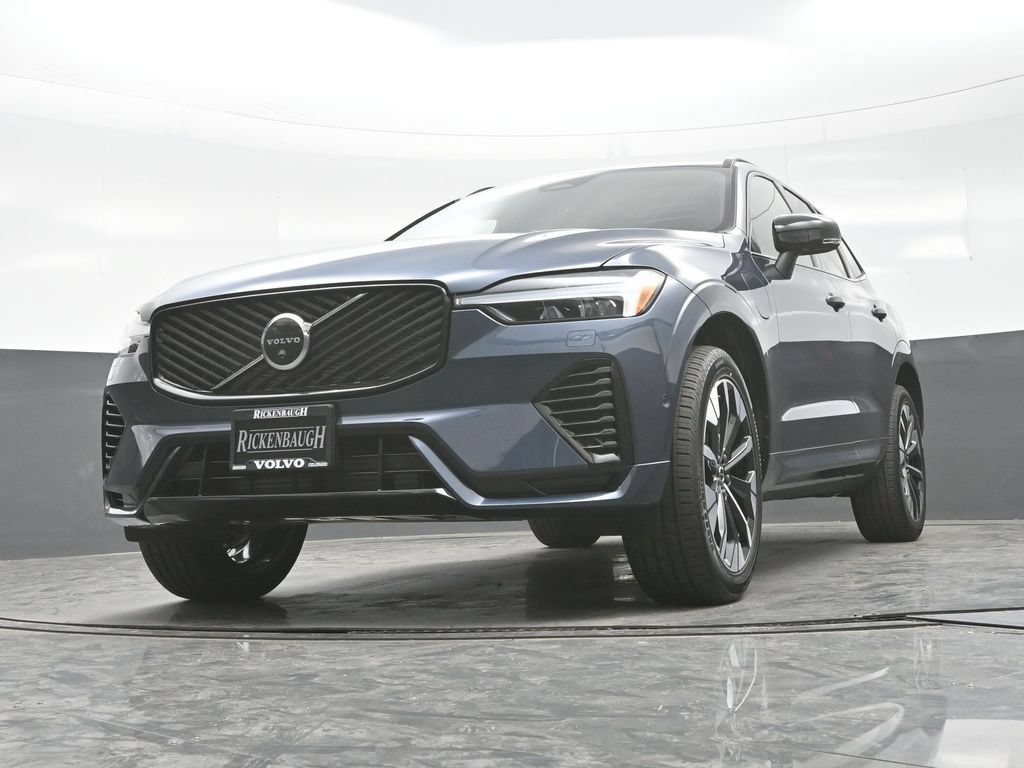 New 2026 Volvo XC60 T8 Plus w/ Climate Package AWD/4WD image 23