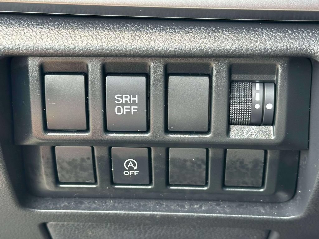 Used 2023 Subaru Forester Premium AWD/4WD image 19