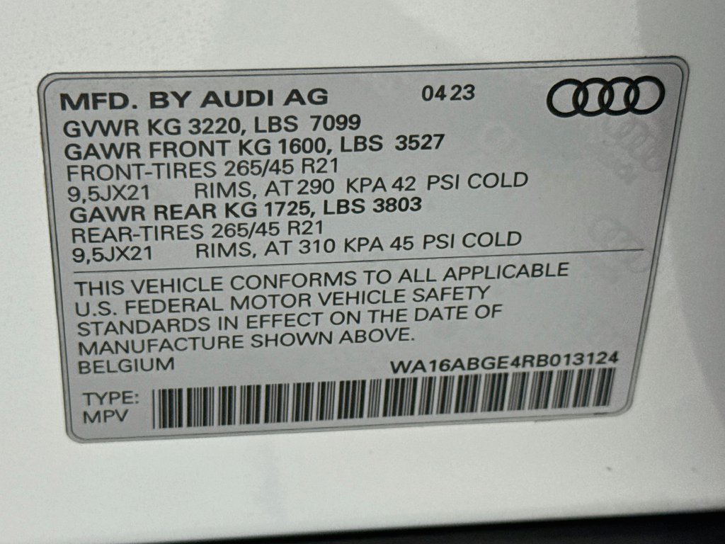 Certified 2024 Audi Q8 e-tron Prestige AWD/4WD image 34