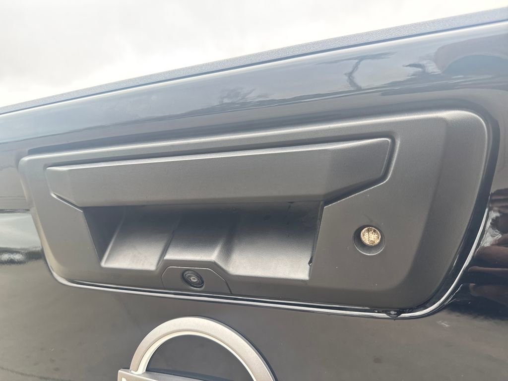 Certified 2024 Nissan Frontier SV w/ Technology Package image 41