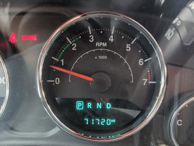 Used 2016 Jeep Wrangler Rubicon w/ Power Convenience Group image 10