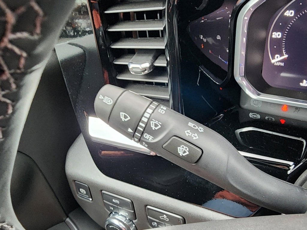 New 2026 GMC Sierra 1500 Elevation image 23