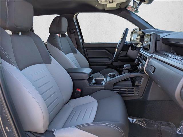 Certified 2025 Toyota Tacoma TRD Off-Road AWD/4WD image 20