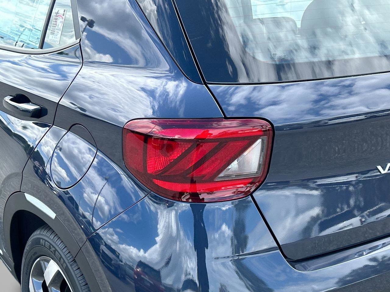 New 2026 Hyundai Venue SEL image 40