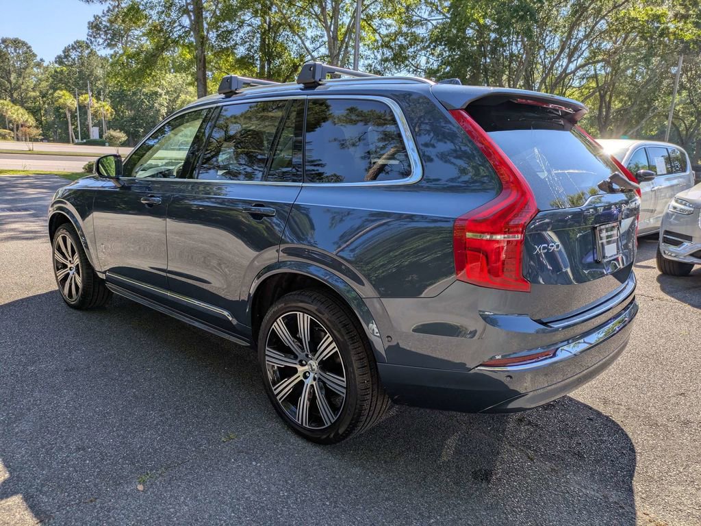 Certified 2025 Volvo XC90 B6 Plus AWD/4WD image 6