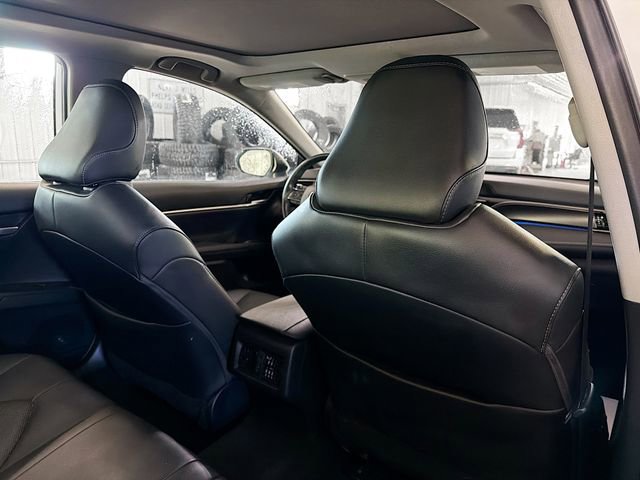 Used 2023 Toyota Camry XSE AWD/4WD image 11
