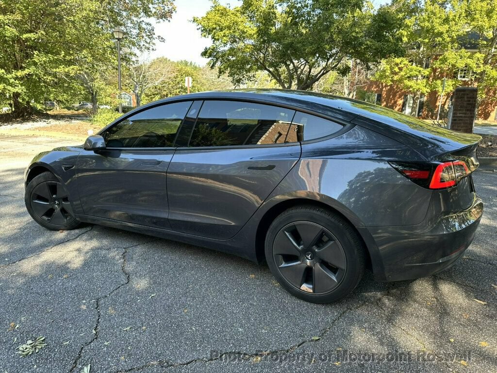 Used 2023 Tesla Model 3 Standard Range RWD image 4