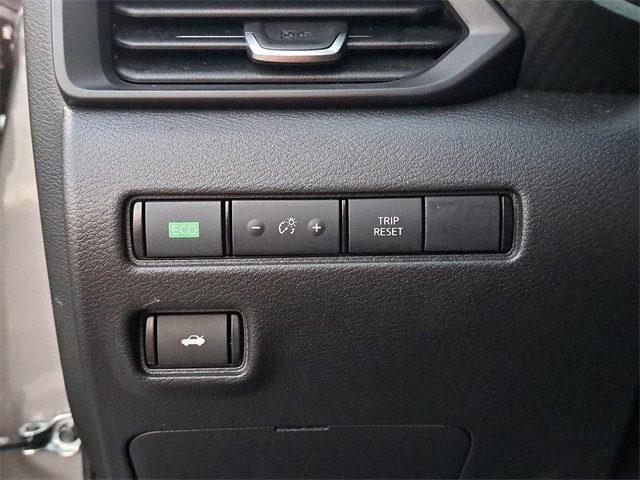 Used 2023 Nissan Sentra S image 22