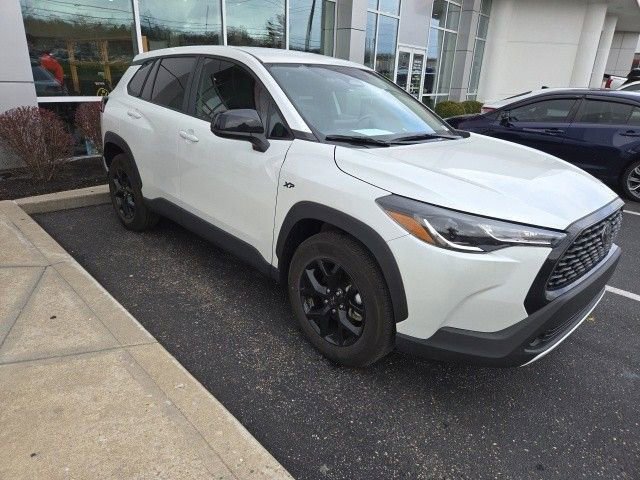 Used 2025 Toyota Corolla Cross L image 15