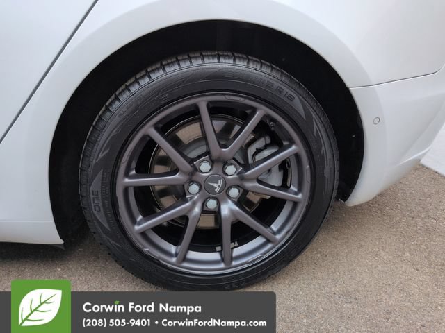 Used 2019 Tesla Model 3 Standard Range Plus RWD image 29