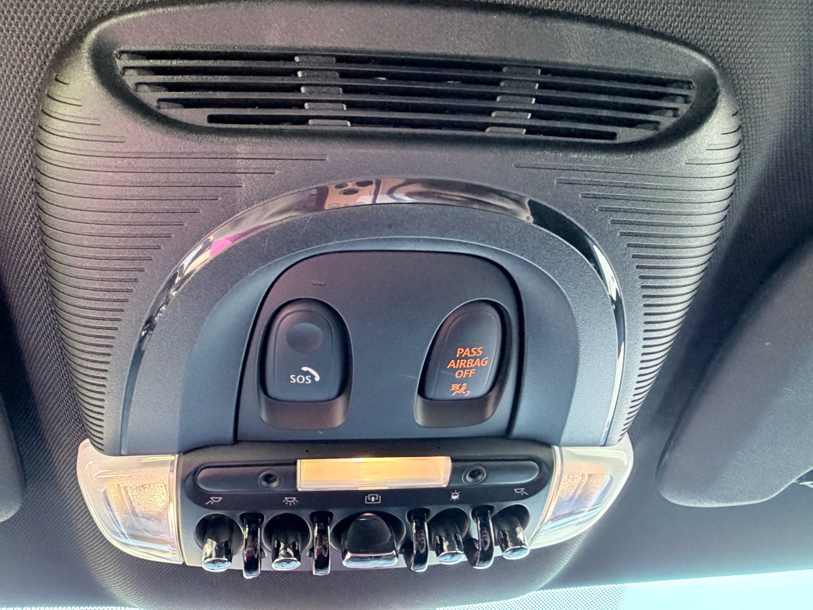 Used 2019 MINI Cooper Countryman S FWD image 17