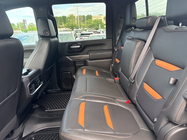 Used 2023 GMC Sierra 2500 AT4 w/ AT4 Preferred Package AWD/4WD image 6