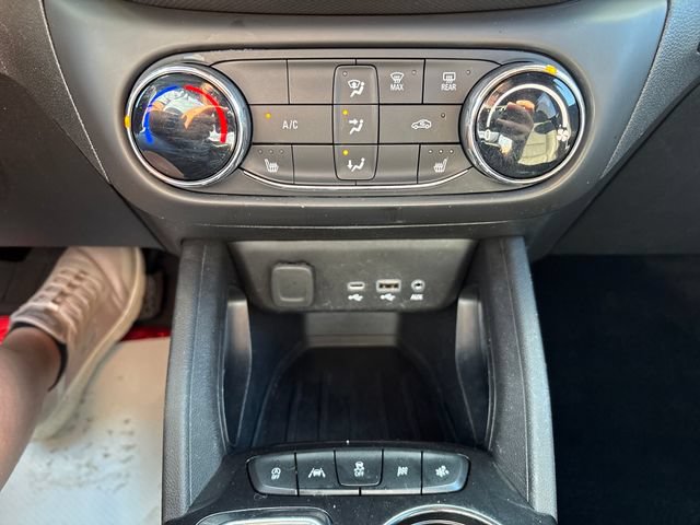 Used 2023 Chevrolet TrailBlazer RS FWD image 17