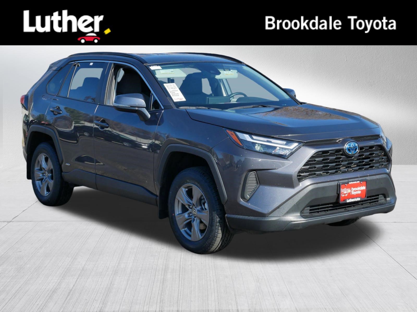 Certified 2024 Toyota RAV4 XLE image 1