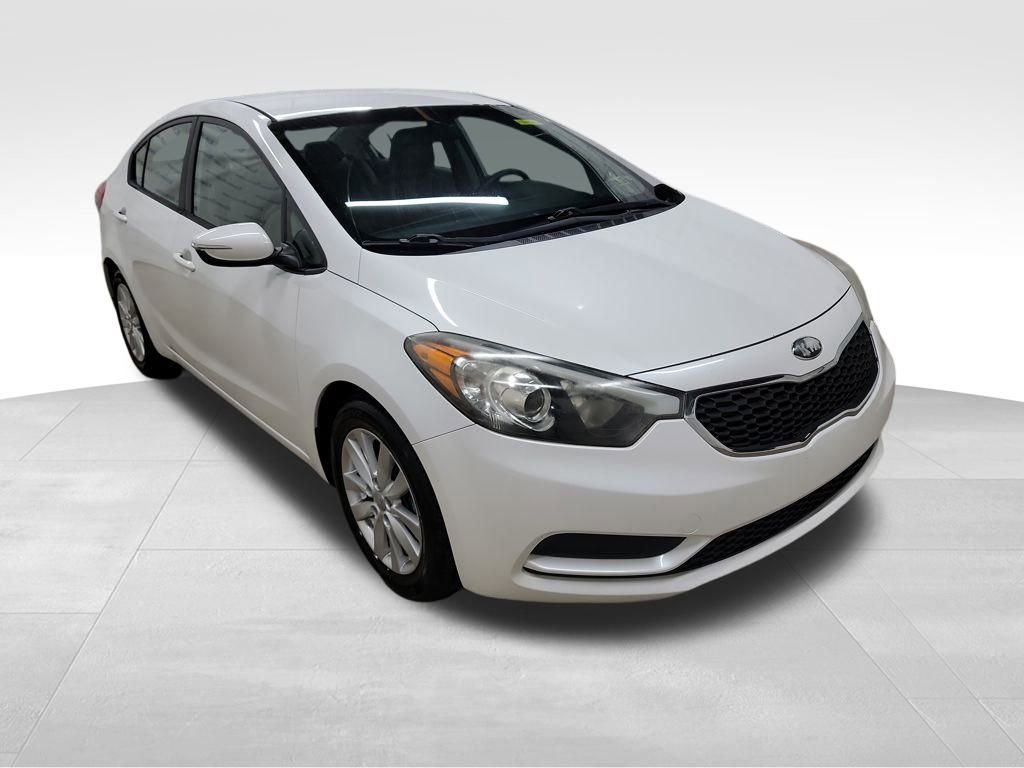 Used 2014 Kia Forte LX w/ Popular Package image 2