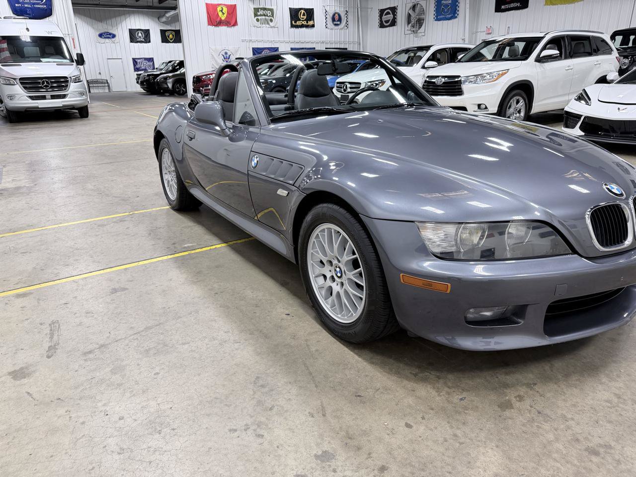 Used 2001 BMW Z3 2.5i RWD image 18