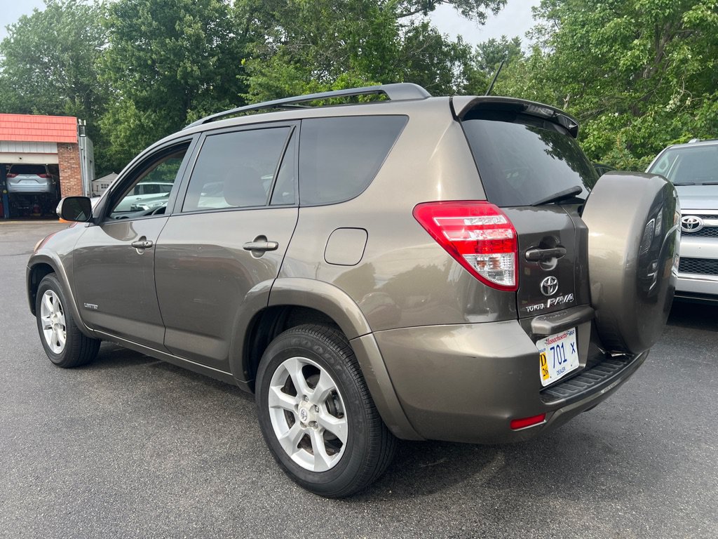 Used 2010 Toyota RAV4 Limited AWD/4WD image 3