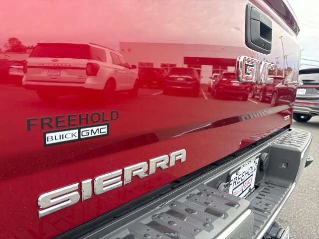 Used 2019 GMC Sierra 1500 SLE w/ SLE Value Package AWD/4WD image 30