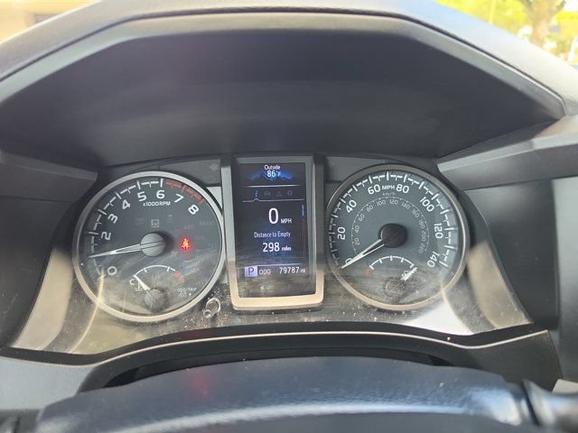 Used 2020 Toyota Tacoma TRD Off-Road w/ Technology Package AWD/4WD image 19