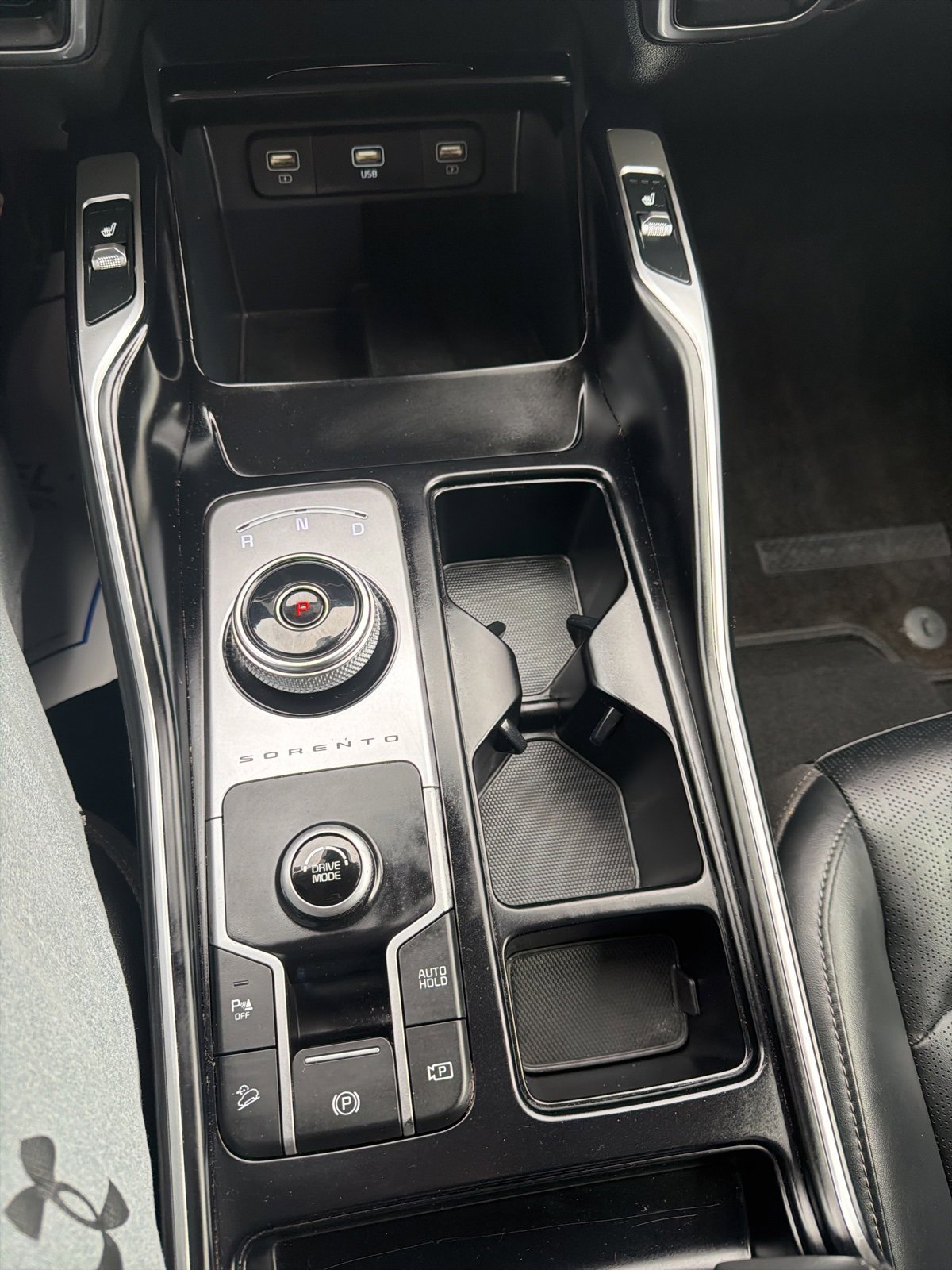 Used 2022 Kia Sorento S image 22