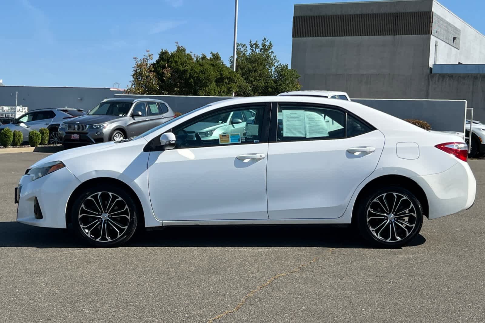 Used 2014 Toyota Corolla S FWD image 9