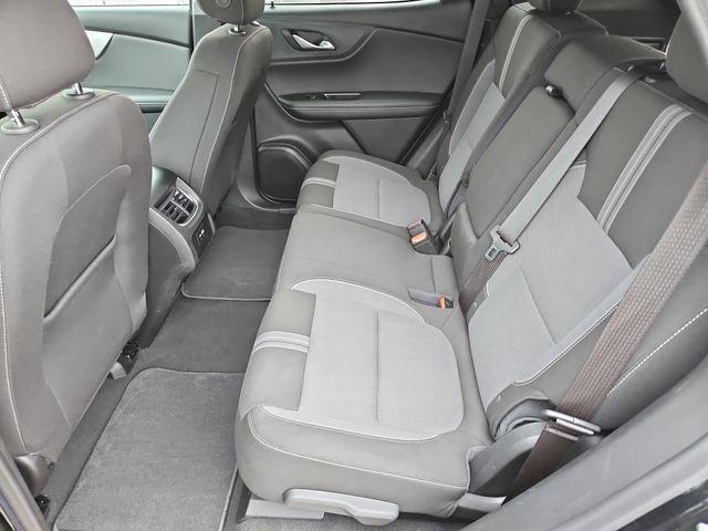 Used 2025 Chevrolet Blazer LT image 19