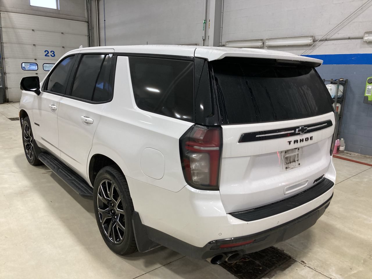 Used 2023 Chevrolet Tahoe RST w/ RST Performance Edition AWD/4WD image 5