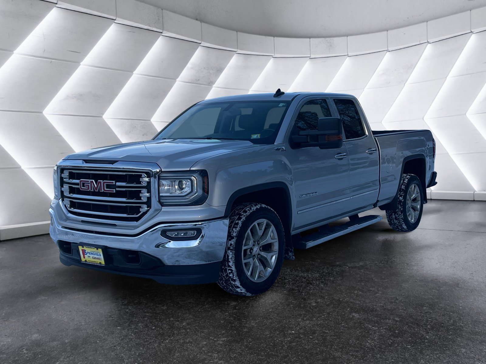 Used 2017 GMC Sierra 1500 SLT w/ SLT Premium Package image 2