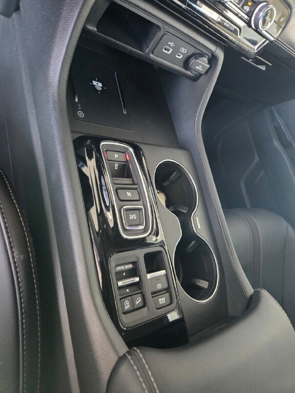 Certified 2025 Honda Pilot EX-L image 17