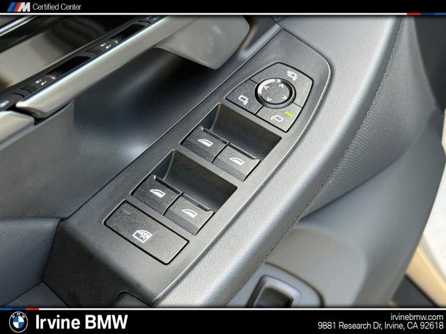 Used 2025 BMW 530i image 19