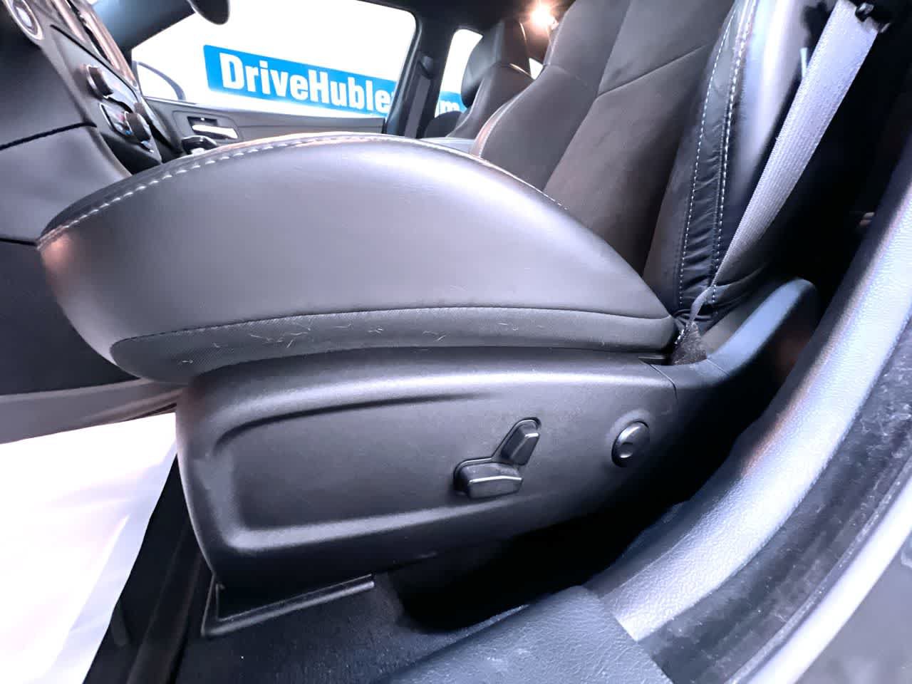 Used 2023 Dodge Charger R/T w/ Plus Group RWD image 13