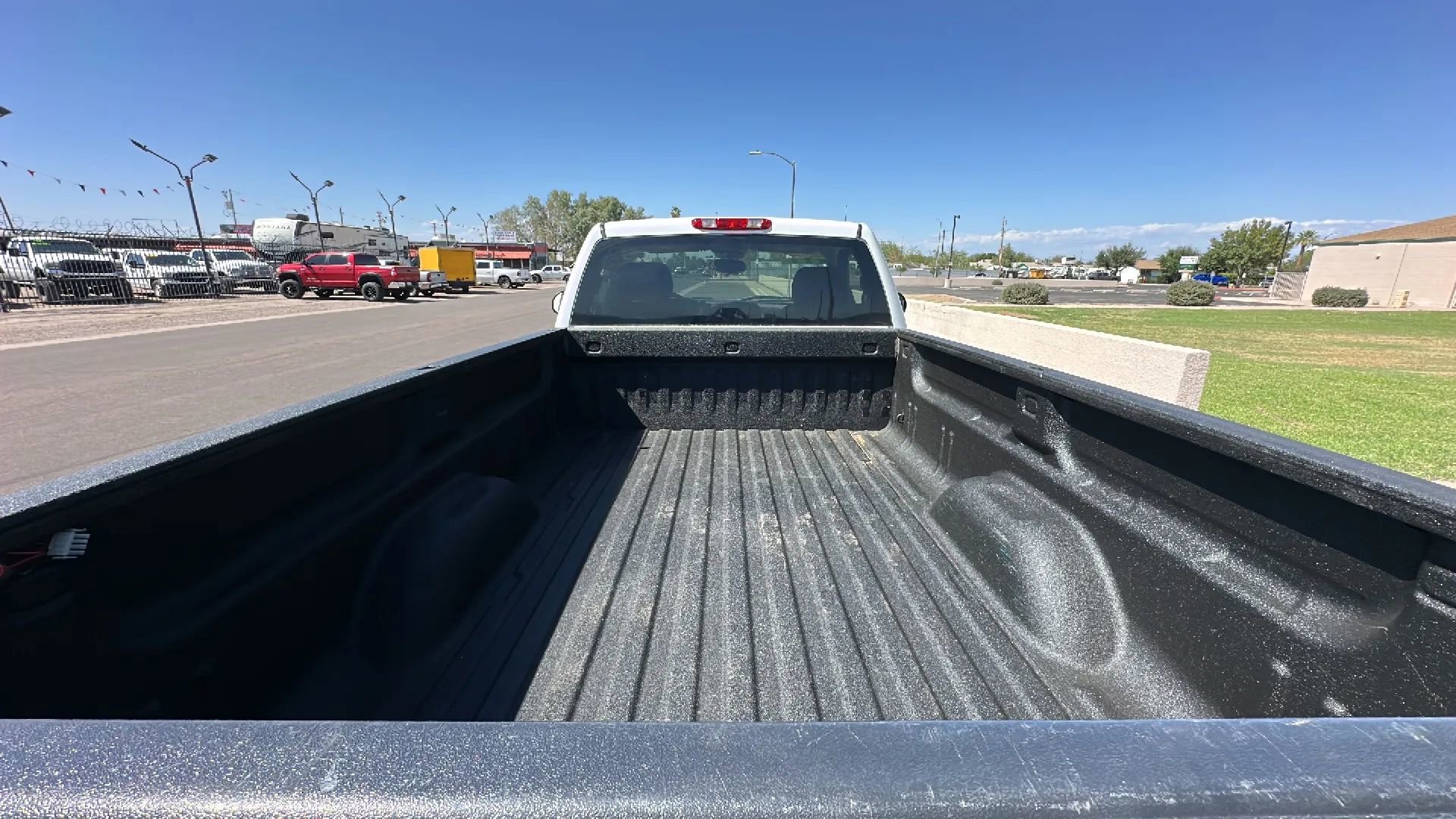 Used 2008 GMC Sierra 1500 W/T AWD/4WD image 4