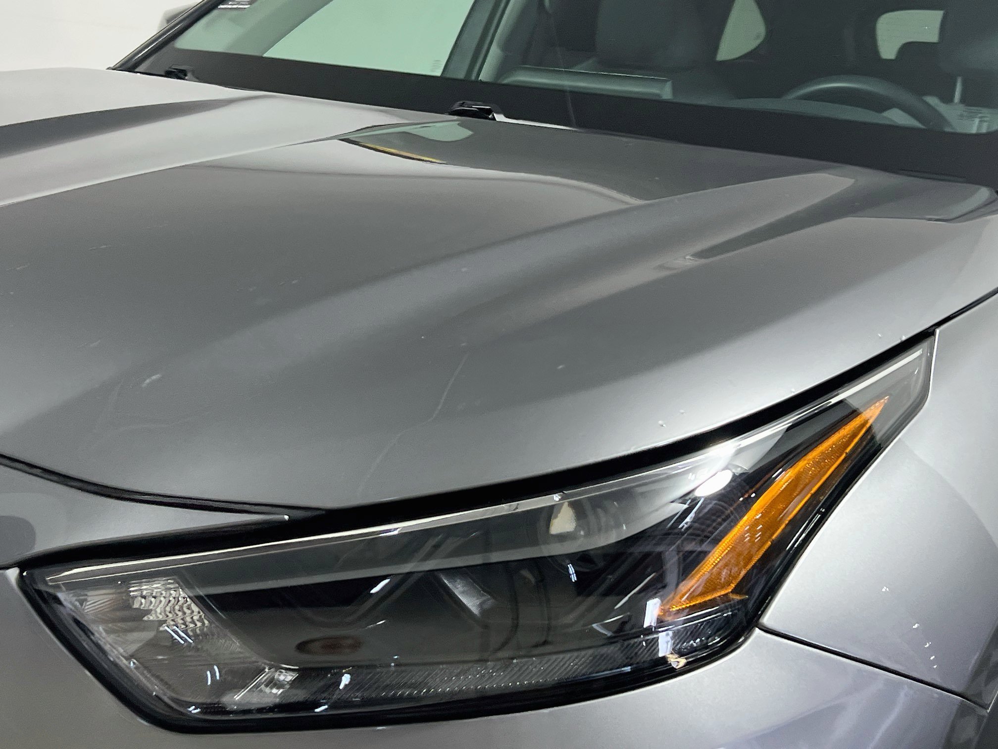 Used 2026 Toyota Highlander XLE AWD/4WD image 11