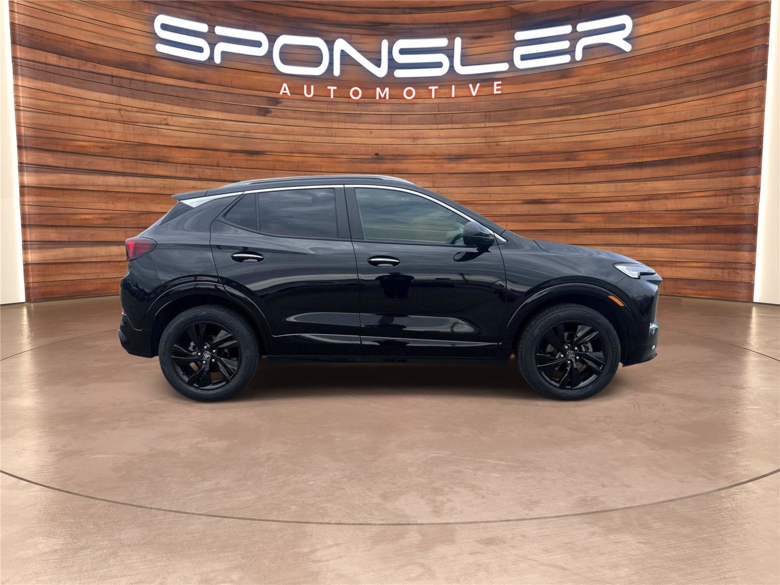 Used 2024 Buick Encore GX Sport Touring AWD/4WD image 8