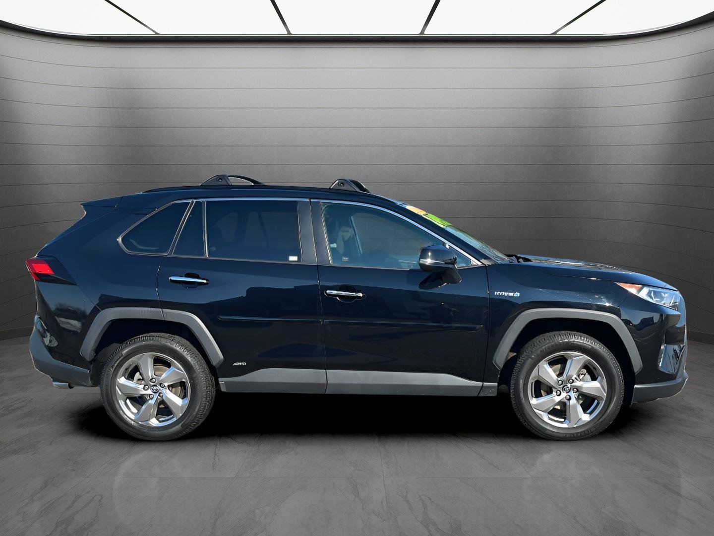 Used 2020 Toyota RAV4 Limited video 2