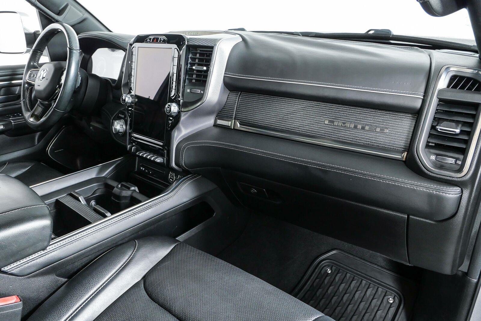 Used 2019 RAM 1500 Limited AWD/4WD image 24