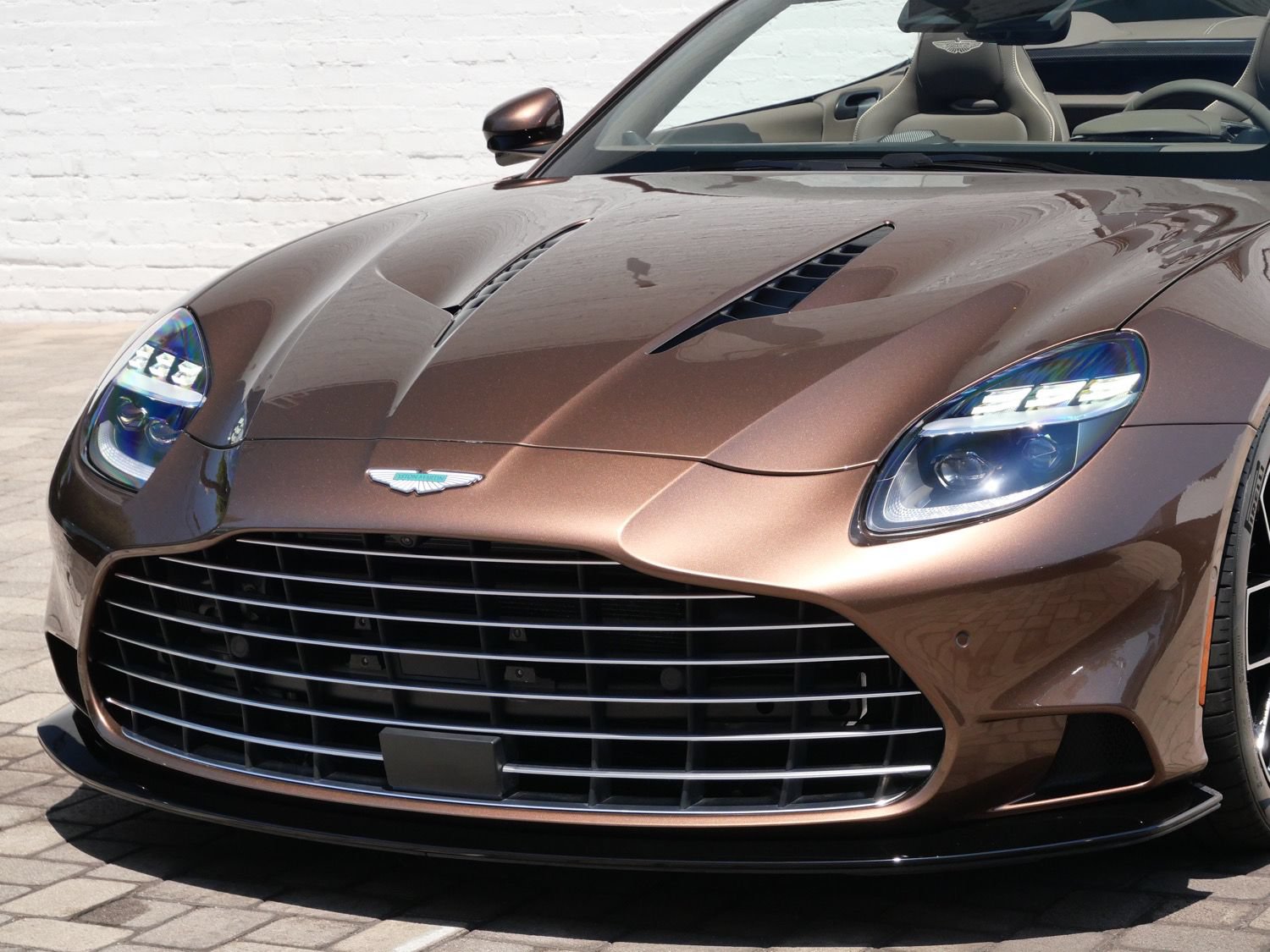 New 2026 Aston Martin Vanquish Convertible RWD image 16