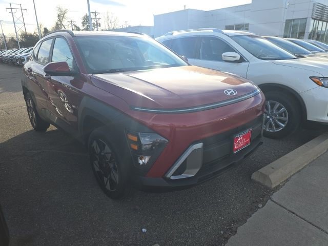 Used 2025 Hyundai Kona SEL image 25