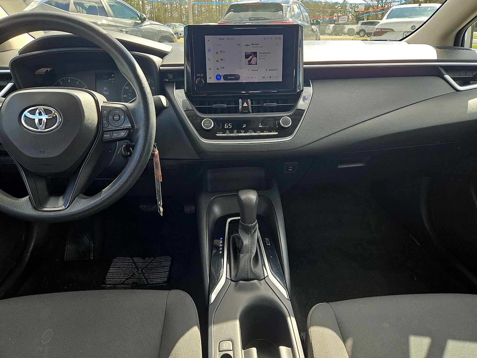 Used 2023 Toyota Corolla LE image 10