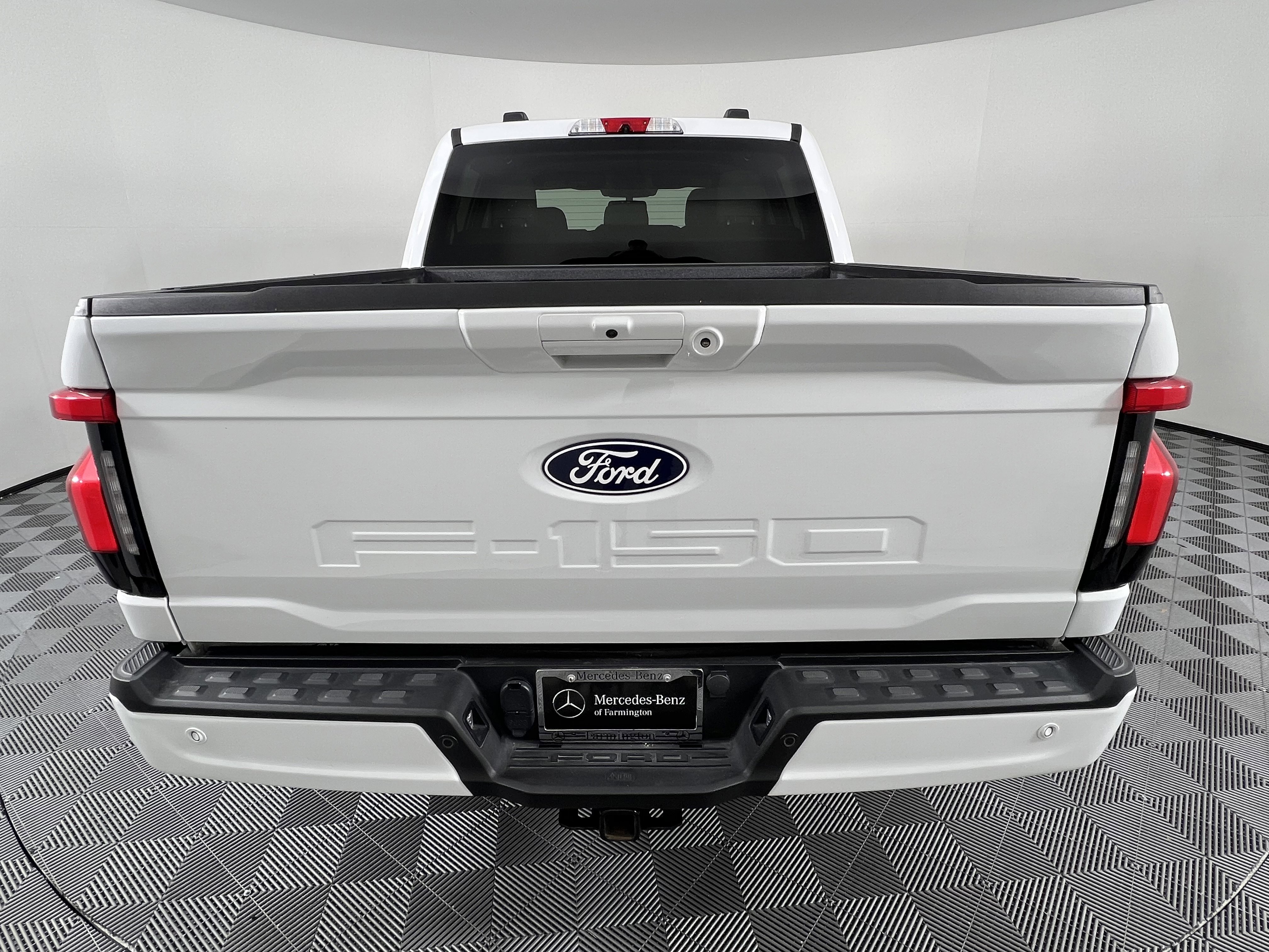 Used 2024 Ford F150 Lightning Flash image 11