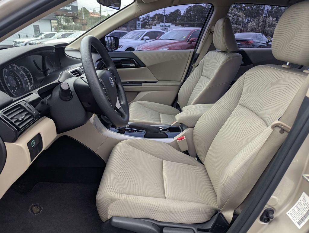 Used 2016 Honda Accord LX image 19